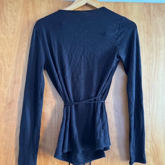 Aritzia Wilfred Free Katsia Longsleeve Wrap Sweater - Picture 5 of 9